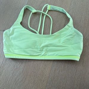 Lululemon Free to Be Bra